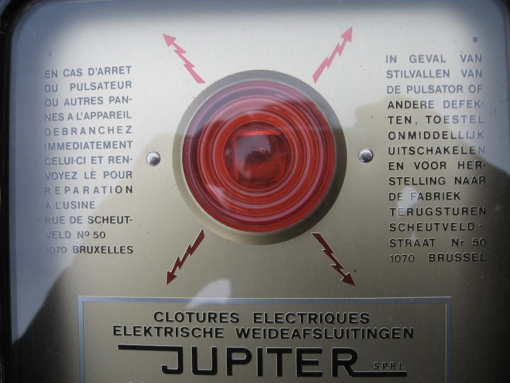 VINTAGE appareille de clôture électrique Jupiter, Verzamelen, Elektronische Apparatuur, Ophalen, Overige typen