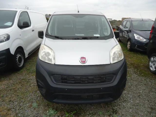 Fiat Fiorino benzine / CNG,1.4 EUR 6, airco ,sensoren 120 dk, Autos, Argent ou Gris, Achat, Entreprise, Tissu