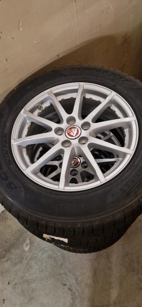 WINTERSET JAGUAR E- PACE 17 INCH, Auto-onderdelen, Banden en Velgen, Ophalen, Banden en Velgen, Nieuw, 17 inch