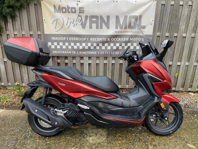 honda forza 125 abs bj 2022 zeer goede staat + opties