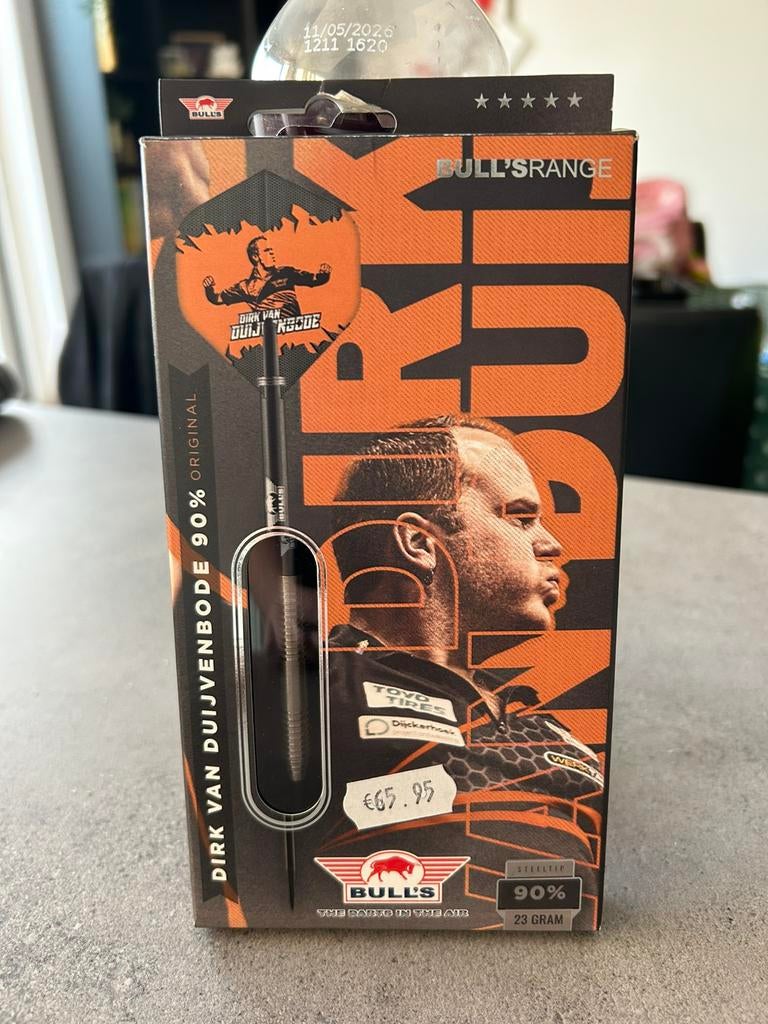 Dartpijlen BULL’S - DIRK VAN DUIJVENBODE, Sport en Fitness, Darts, Ophalen, Nieuw