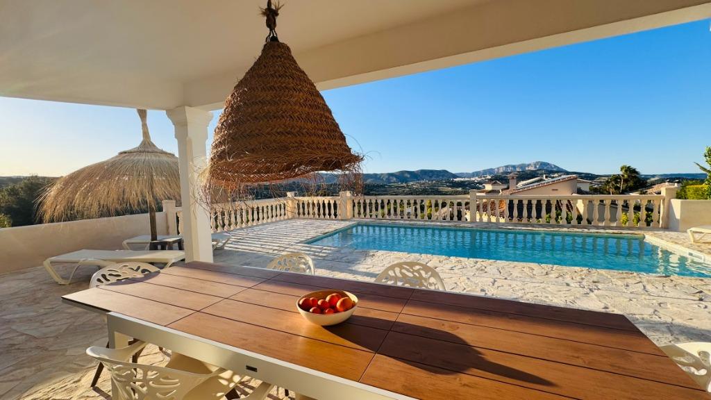 Logement de vacances à louer Espagne-Moraira-Korting, Vacances, Maisons de vacances | Espagne, Costa Blanca, Maison de campagne ou Villa