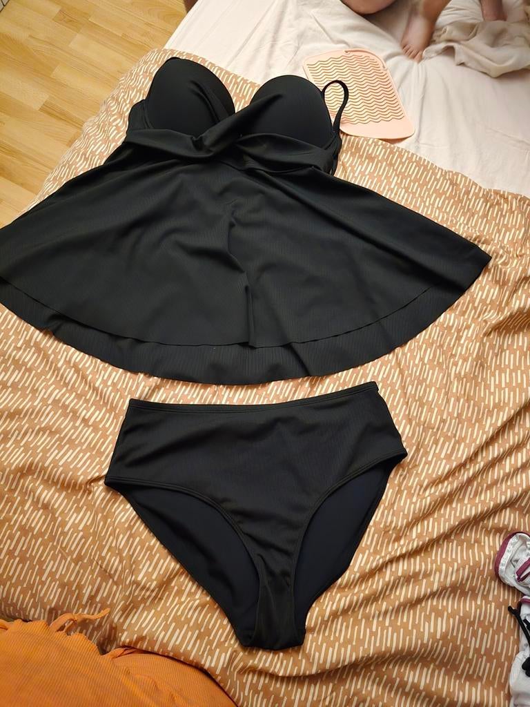 Zwarte tankini, Kleding | Dames, Badmode en Zwemkleding, Ophalen, Zo goed als nieuw, Zwart