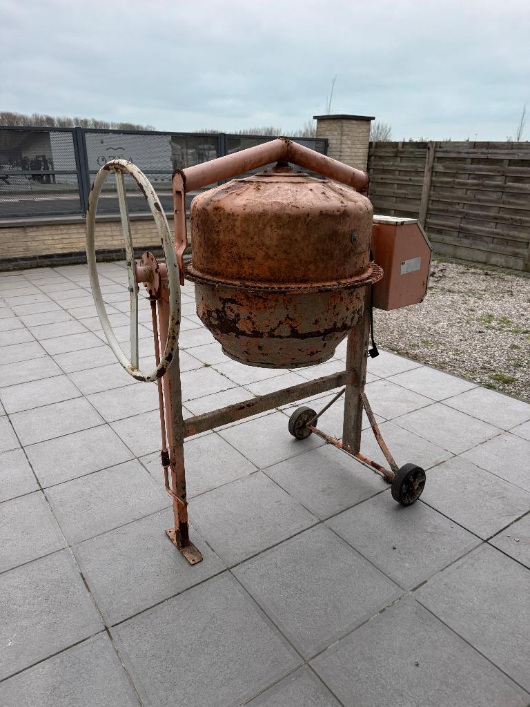 malaxeur à béton, Bricolage & Construction, Enlèvement, Utilisé