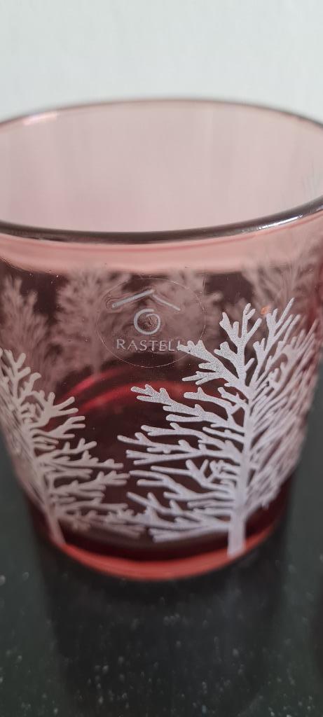 2 x gekleurd glas Rasteli (kaars, theelicht) met reliëf, Maison & Meubles, Enlèvement ou Envoi, Comme neuf, Bougie