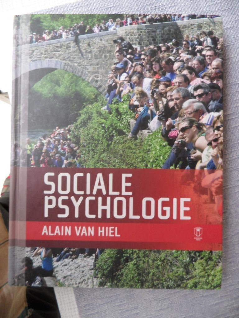 sociale psychologie ( alain van hiel ), Envoi, Comme neuf, Psychologie sociale