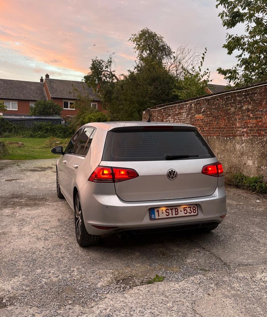Volkswagen golf, Autos, Volkswagen, Achat, Carnet d'entretien, Alcantara, 5 portes