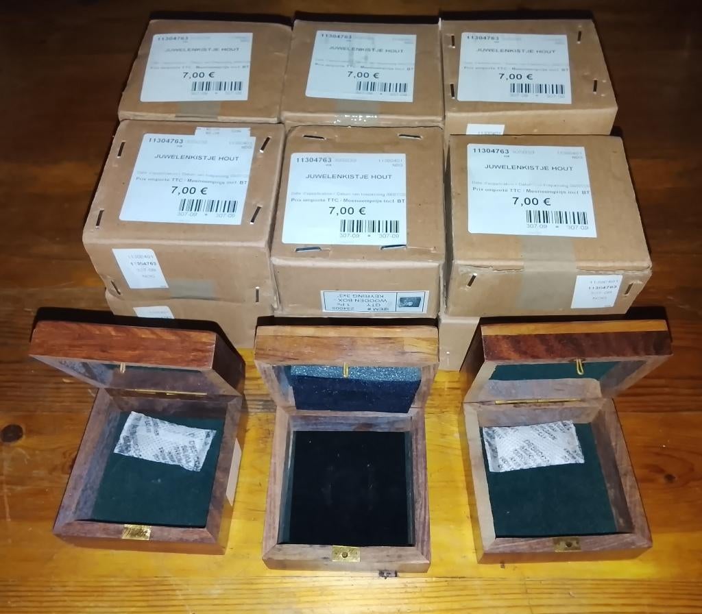 Juwelenkistjes, Ophalen