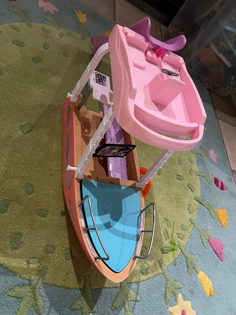 Bateau Barbie, Enlèvement, Comme neuf