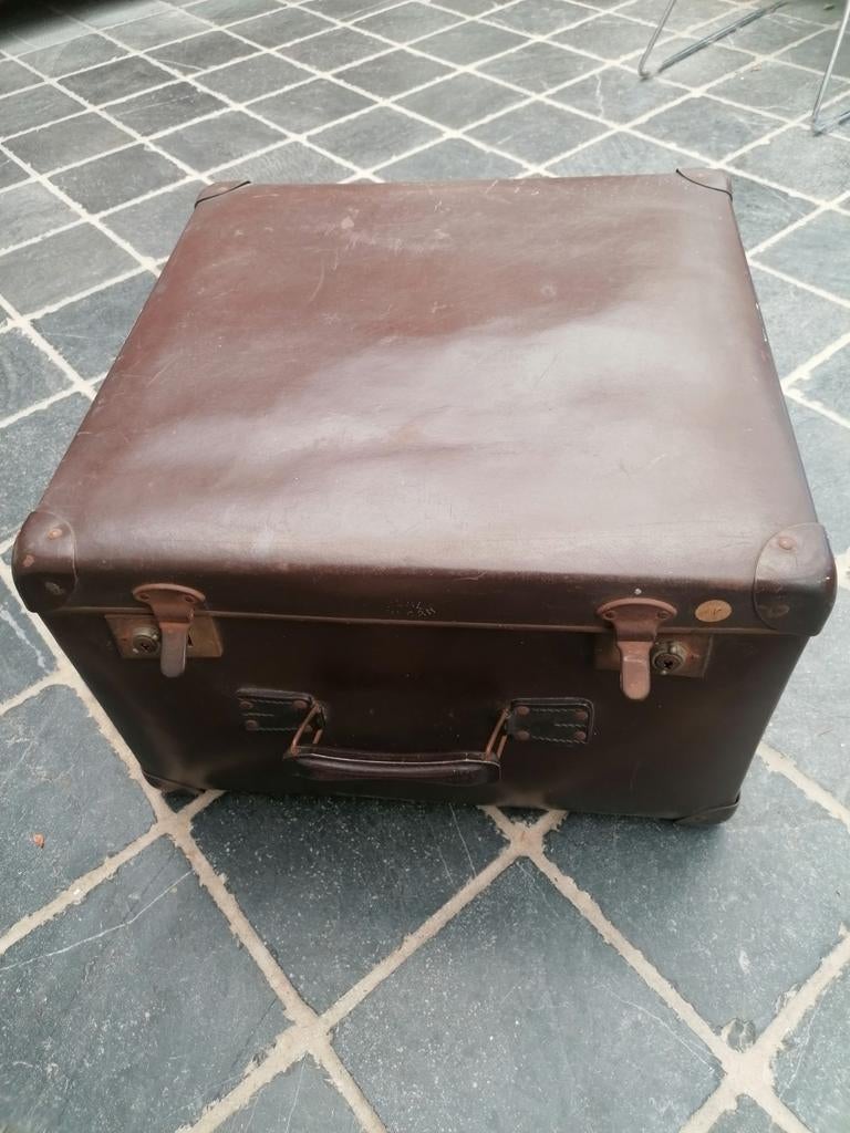 Oude koffer Real Vulcan, Ophalen, Gebruikt