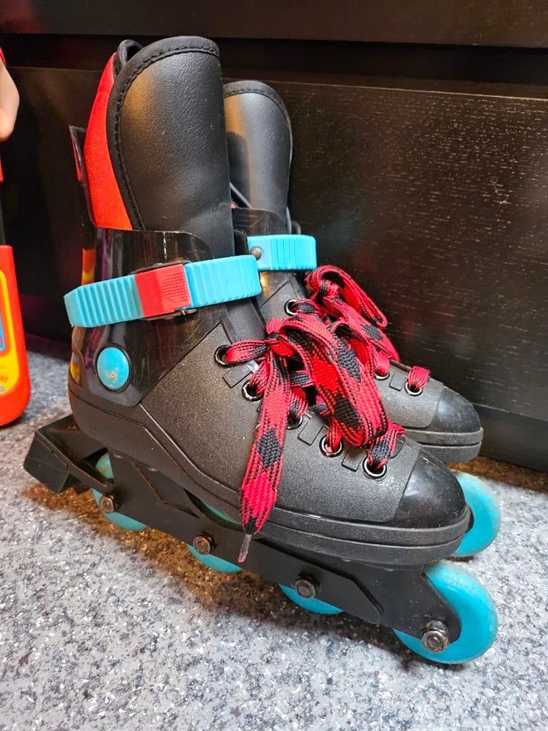 Rolschaatsen uit de jaren 90, Sport en Fitness, Skeelers, Ophalen of Verzenden, Zo goed als nieuw