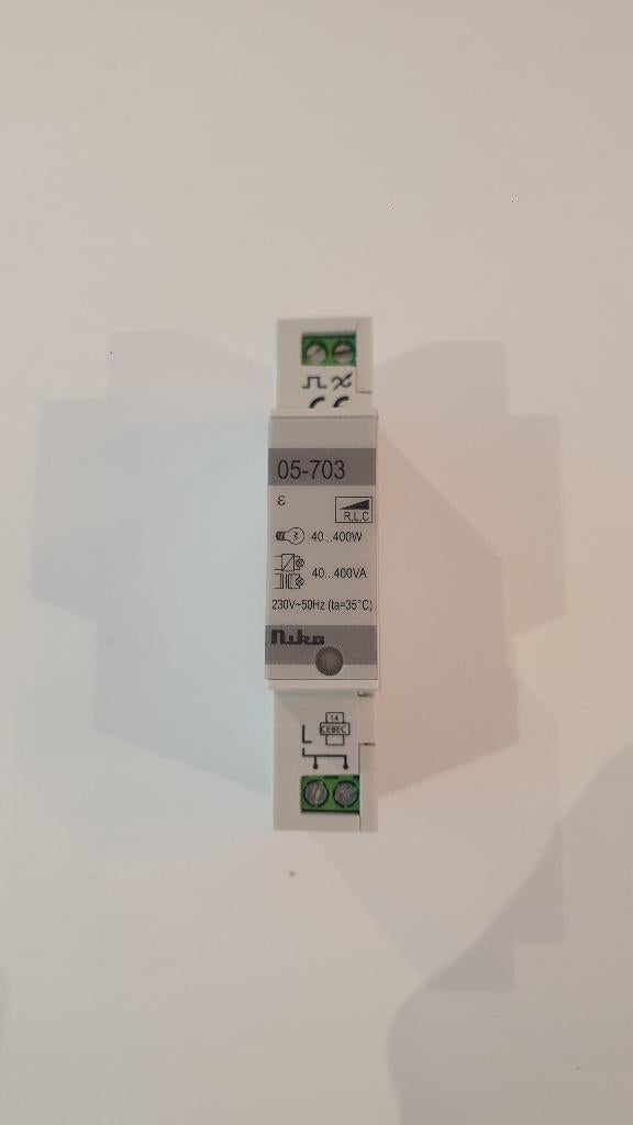 Variateur universel Niko 400W/VA réf. 05-703, Hobby & Loisirs créatifs, Composants électroniques, Envoi