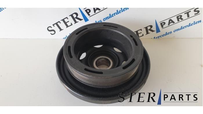 Vilebrequin poulie d'un Mercedes Vito, Enlèvement ou Envoi, 3 mois de garantie, Utilisé, Mercedes-Benz