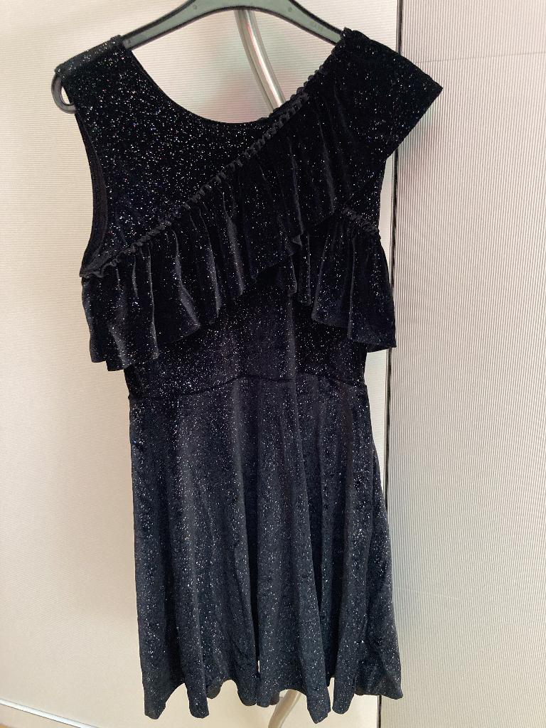 Zwarte glitterjurk C&A maat 146, C&A, Meisje, Ophalen of Verzenden, Zo goed als nieuw