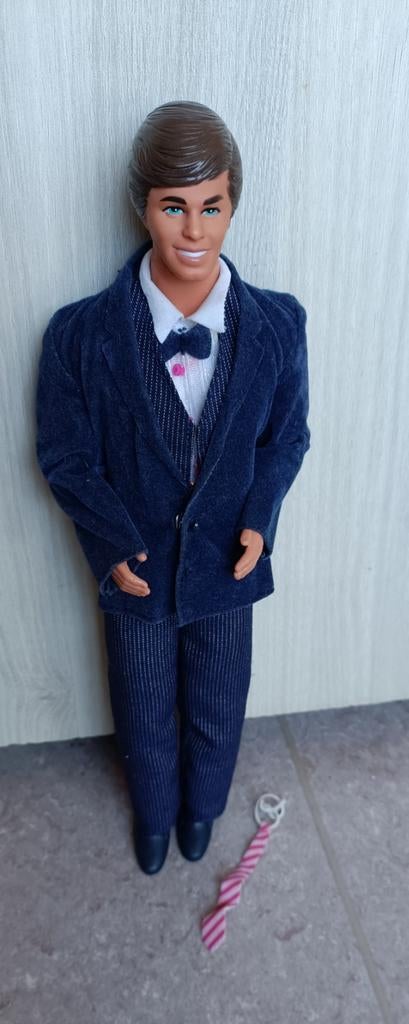 Barbie, du jour au soir, Ken, Collections, Poupées, Utilisé, Poupée, Enlèvement ou Envoi