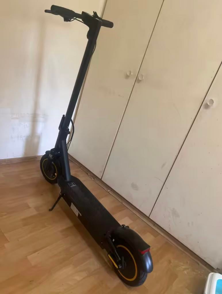 Elektrische step, Ophalen, Zo goed als nieuw