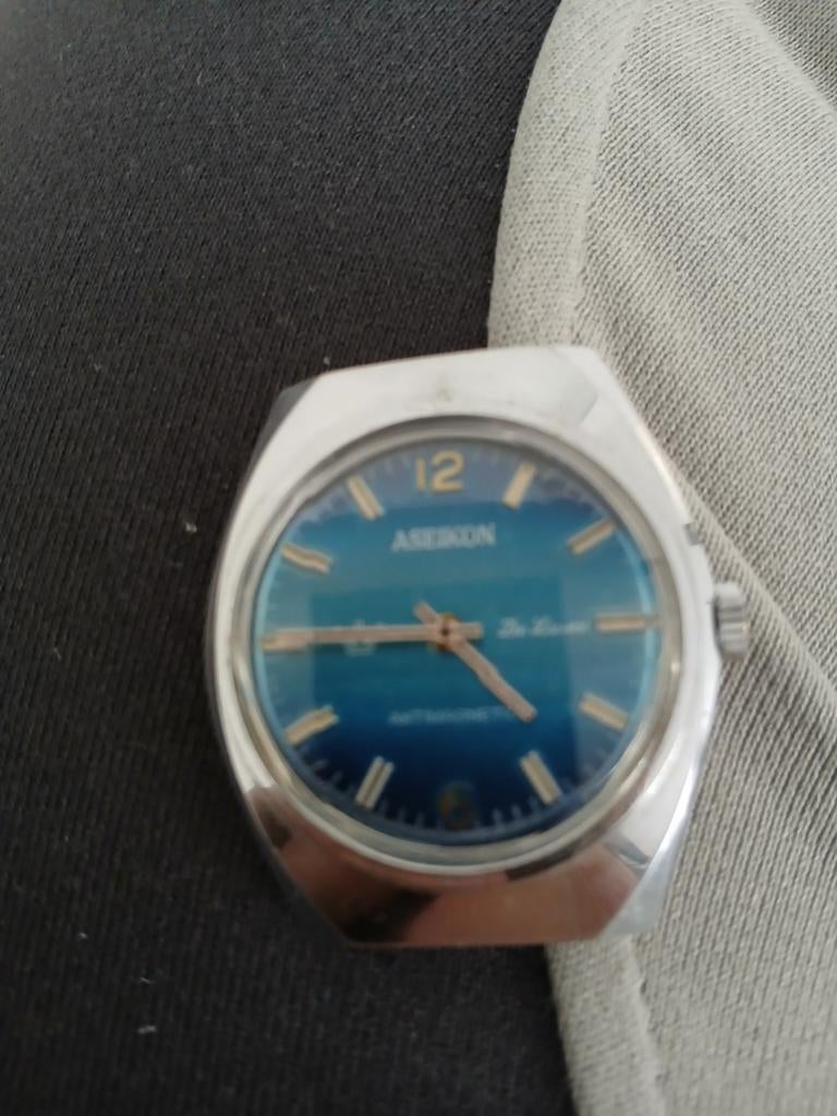 Aseikon antimagnetic van de jaren 60-70, Handtassen en Accessoires, Ophalen