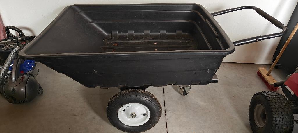 Kiepwagen voor aan grasmachine te hangen, Jardin & Terrasse, Brouettes, Enlèvement, Comme neuf, Manuelle