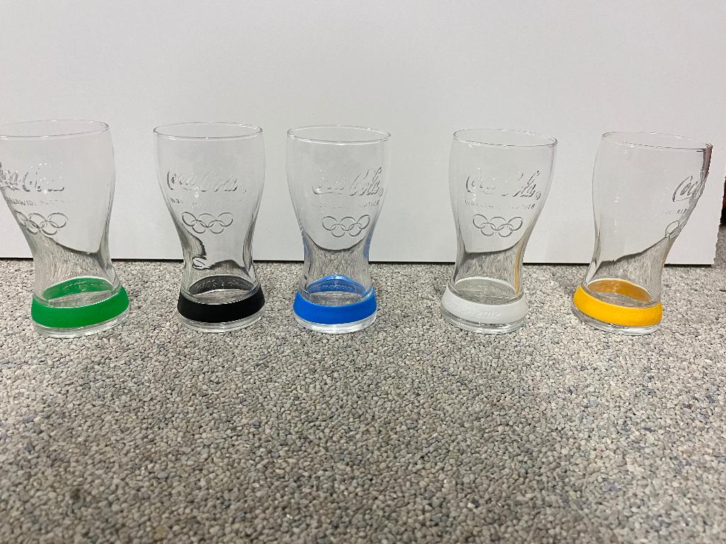 Coca Cola glazen 5 verschillende kleuren London 2012McDonald, Verzamelen, Ophalen, Nieuw, Frisdrankglas