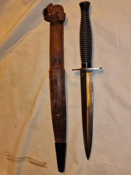 Dague française Le Commando Super Nogent (E), Collections, Enlèvement ou Envoi, Armée de terre, Couteau ou Poignard