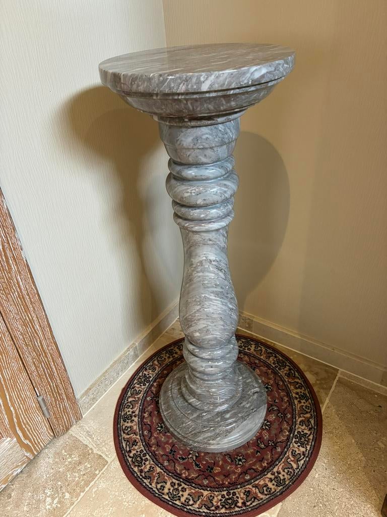 Marmeren zuil, Enlèvement, Comme neuf