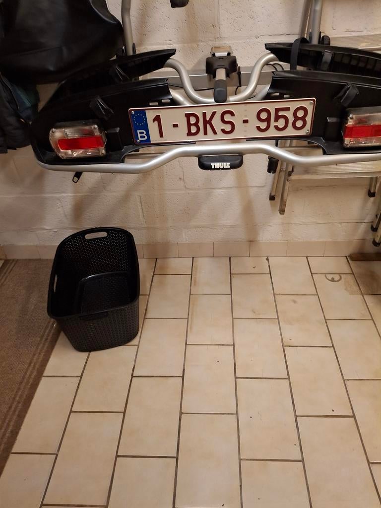 Fietsendrager thule, Auto diversen, Fietsendragers, Ophalen, Zo goed als nieuw, 2 fietsen, Trekhaakdrager