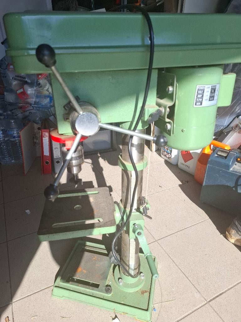 foreuse sur pied, Bricolage & Construction, Enlèvement, Utilisé, Foreuse sur colonne, 400 à 600 watts