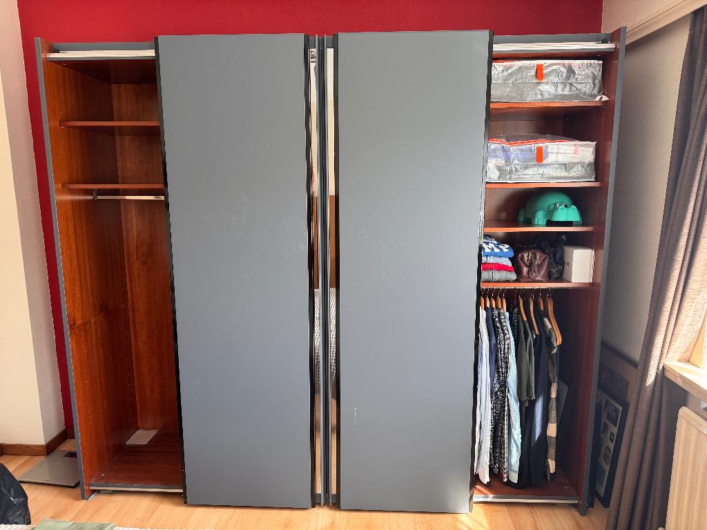 moderne kleerkast met schuifdeuren, Huis en Inrichting, Ophalen, Gebruikt, Modern, Met deur(en)