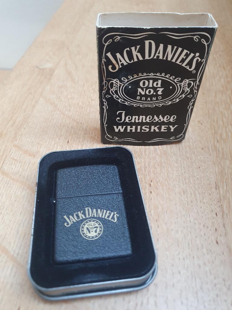 Zippo Jack Daniels (avec boîte), Enlèvement ou Envoi