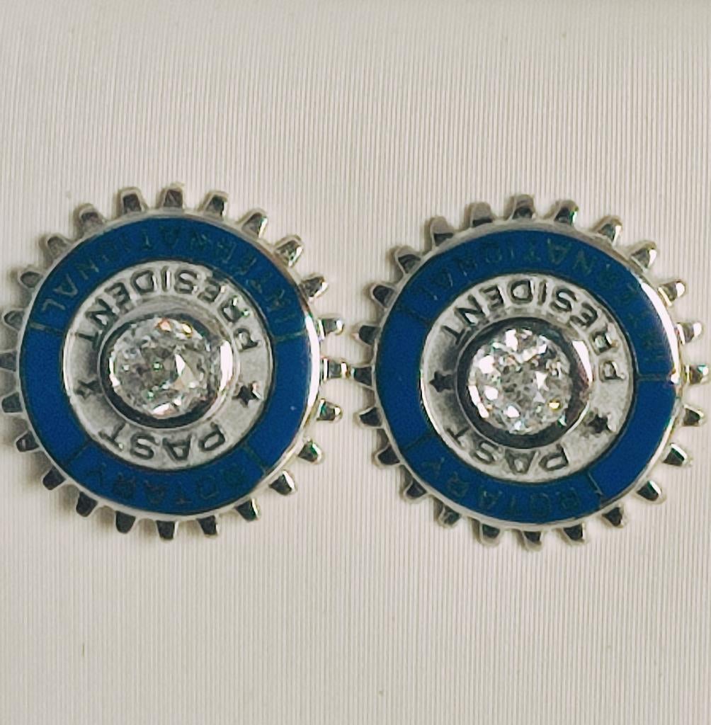 Gouden oorstekers met email en diamanten 0,36kt, Handtassen en Accessoires, Oorbellen, Ophalen, Zo goed als nieuw, Met edelsteen