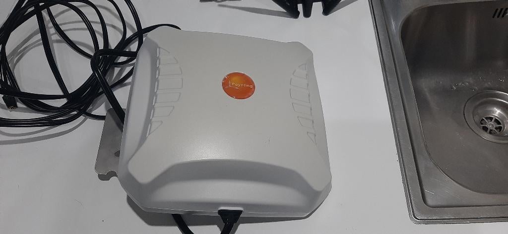 antenne extérieure wifi avec routeur Rut 4 kg, Informatique & Logiciels, Enlèvement, Neuf, Pointing tech ontvanger en rut router