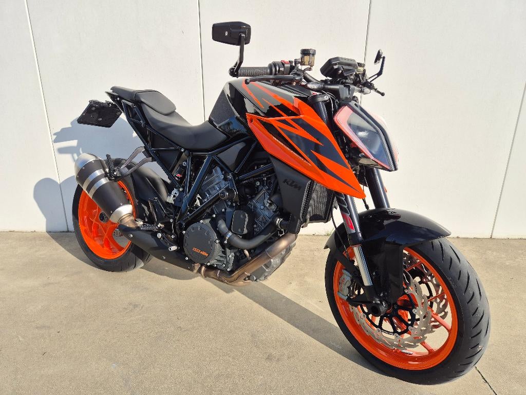 KTM 1290 SUPER DUKE R met garantie en keuring, Motos, Motos | KTM, Particulier, Naked bike, plus de 35 kW, 2 cylindres, Permis Moto A
