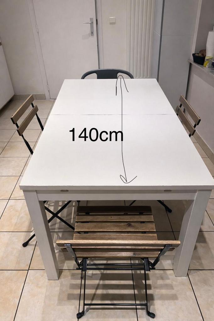 Table à manger blanche extensible ikea, Maison & Meubles, Enlèvement, Comme neuf