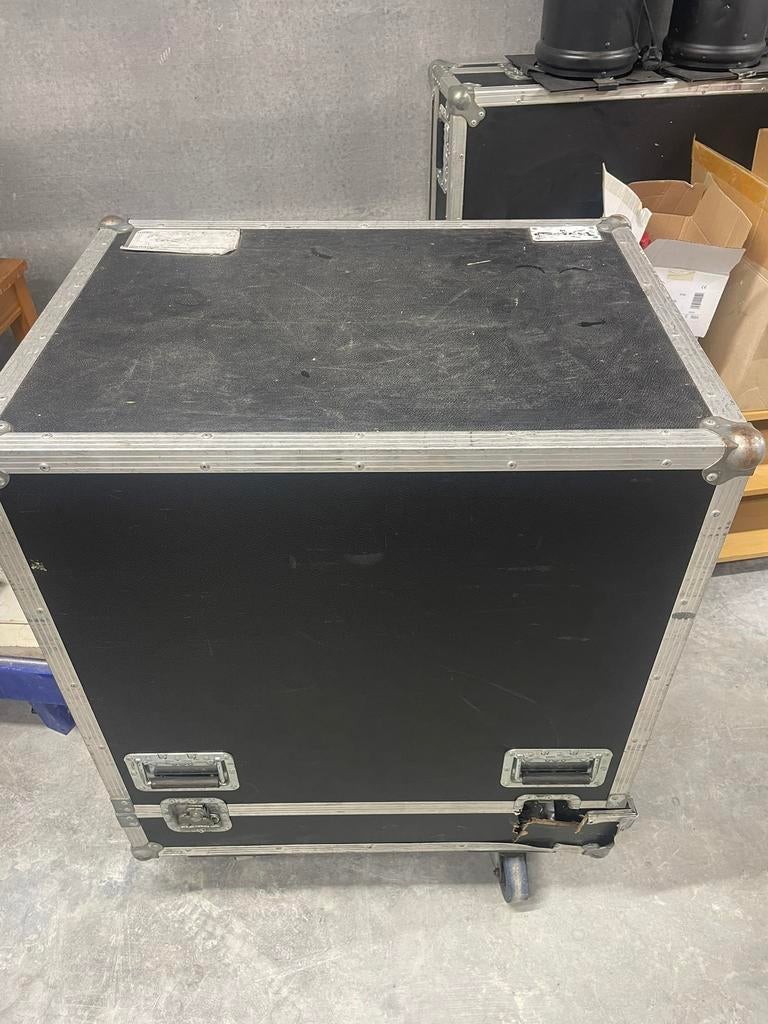 Stolp flightcase met schuif en bak voor PA frames, Muziek en Instrumenten, Behuizingen en Koffers, Ophalen, Zo goed als nieuw