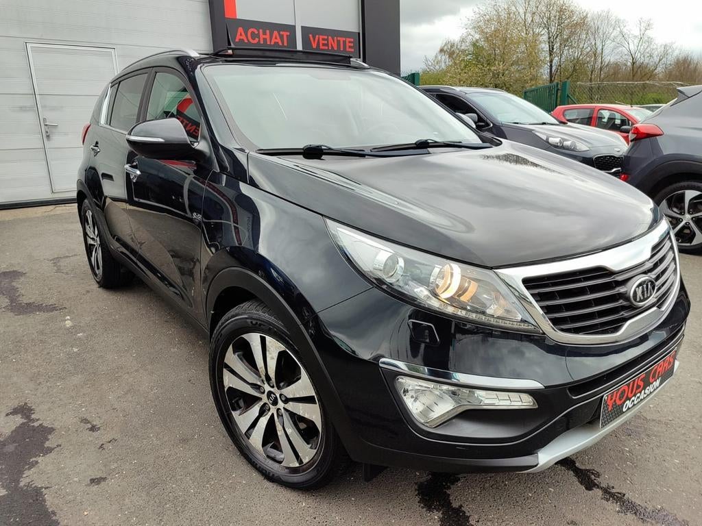 Kia Sportage 1.7crdi 195000km, Auto's, Kia, Euro 5, Monovolume, Zwart, Zwart