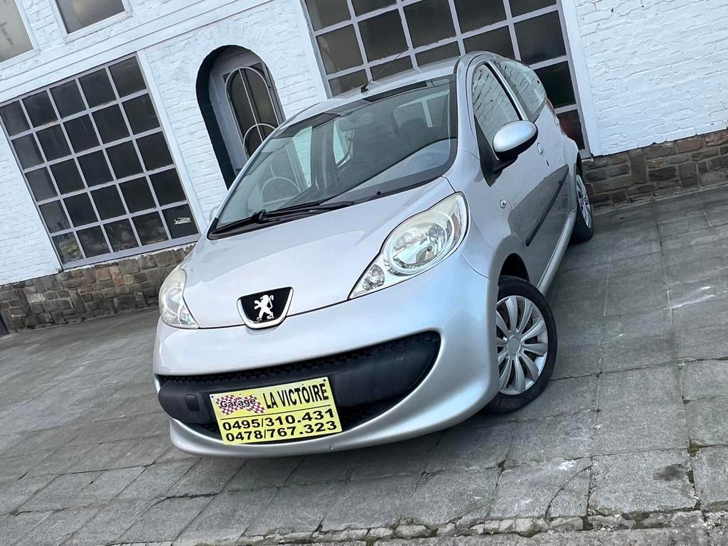 Peugeot 107 , 5 Portes 1.4 HDi 2007 année 40kw 0032478767323, Autos, Peugeot, Argent ou Gris, Achat, Entreprise, Boîte manuelle
