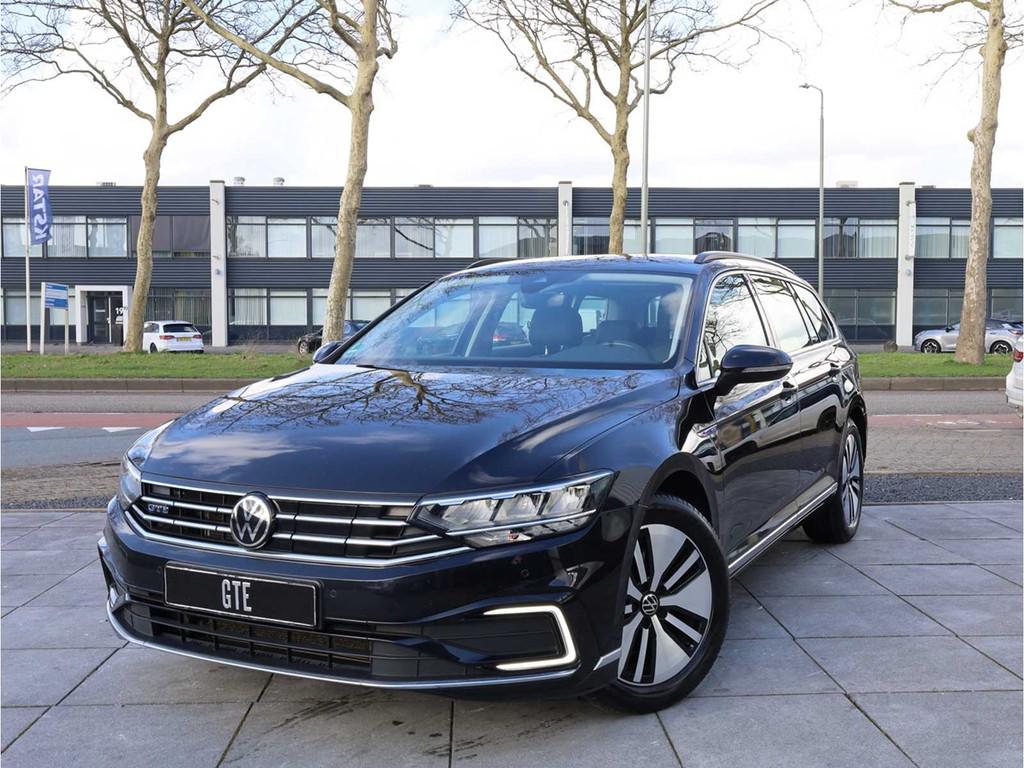 Volkswagen Passat Variant GTE 1.4 TSI PHEV 218PK Automaat 20, Auto's, Automaat, Gebruikt, Bedrijf, Break
