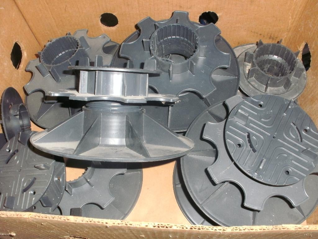 8 regelbare terrasvoeten, Jardin & Terrasse, Terrasses, Enlèvement, Neuf, Synthétique