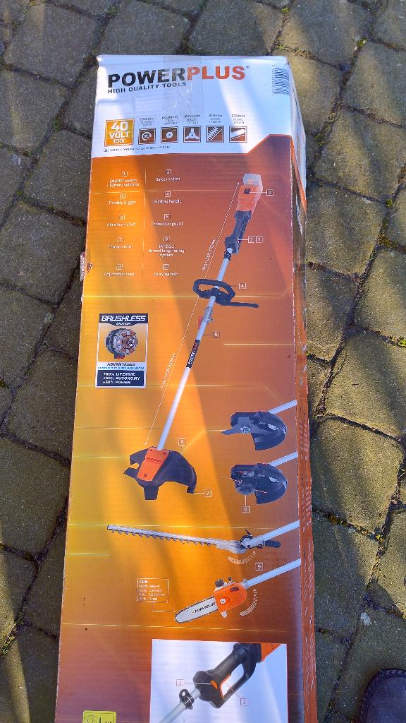 Powerplus tuin gereedschap 4 in 1 multitool, Ophalen, Zo goed als nieuw
