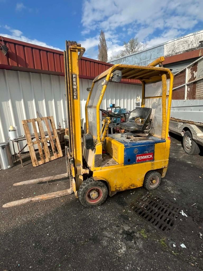 Fenwick, 1000 tot 2000 kg, Ophalen of Verzenden, Diesel, Heftruck