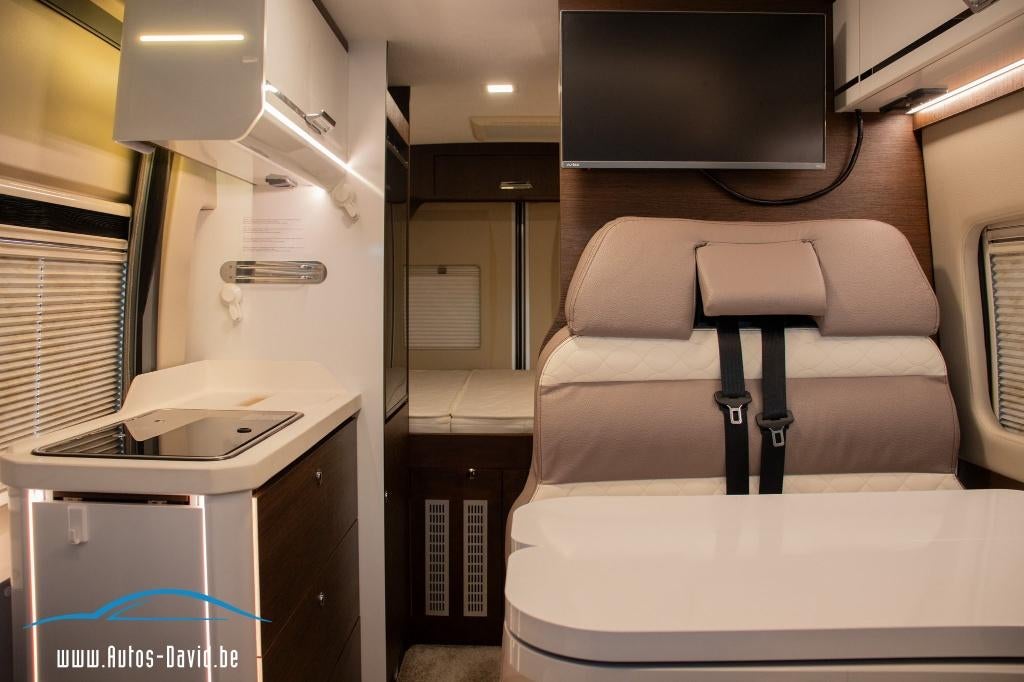 Camping-car Karmann Davis 590 Skyroof 2 chambres, Réfrigérateur, Siège standard, Fiat, Boîte manuelle