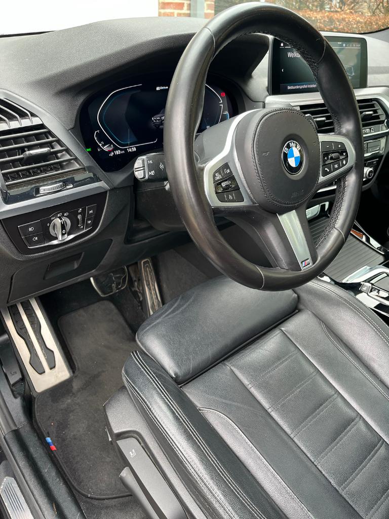 BMW X3 xDrive 30e, Autos, BMW, Cuir, Achat, Noir, Automatique