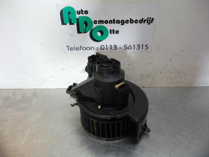 Moteur de ventilation chauffage d'un Opel Astra (Astra G 98-, Autos : Pièces & Accessoires, Autres pièces automobiles, Opel, Utilisé