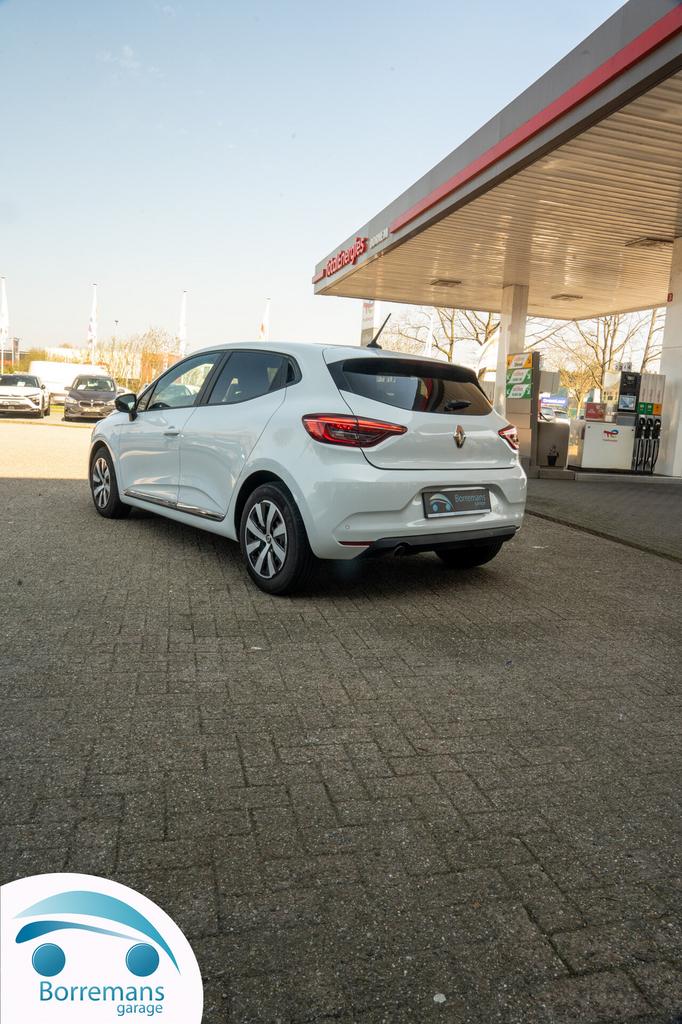 Renault Clio EVOLUTION Carplay/Navi/Parkeersensoren/...., Auto's, Renault, 0 kg, 0 kg, Wit, Bedrijf