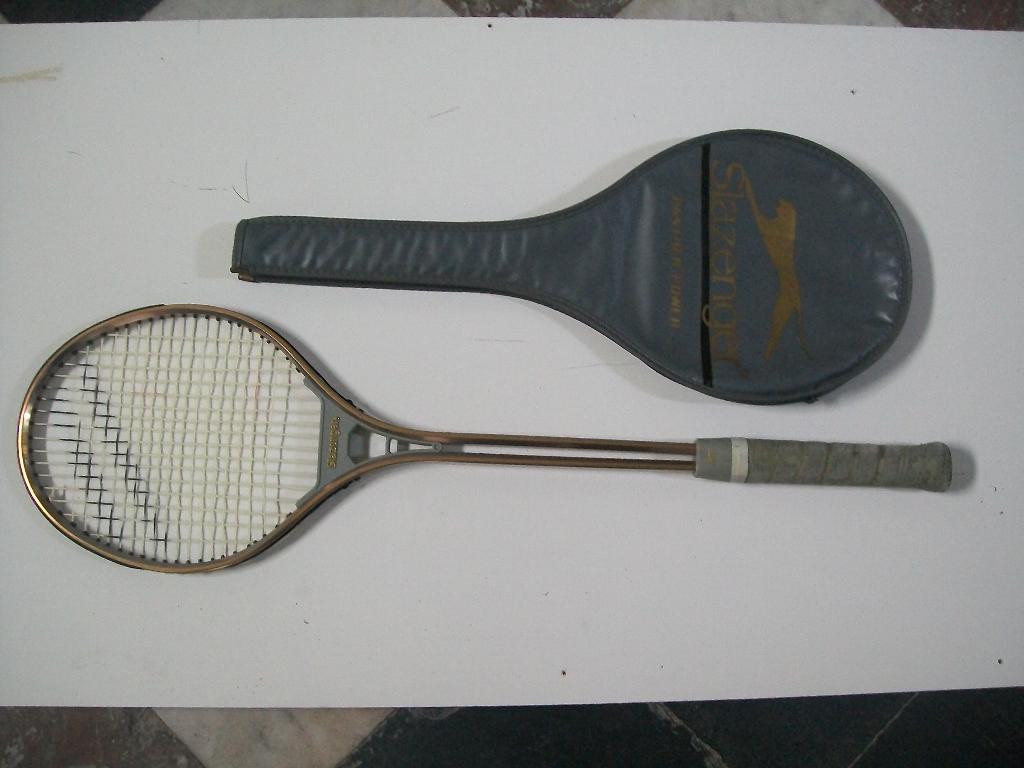Raquettes de squash Slazenger en parfait état., Sports & Fitness, Squash, Enlèvement, Comme neuf