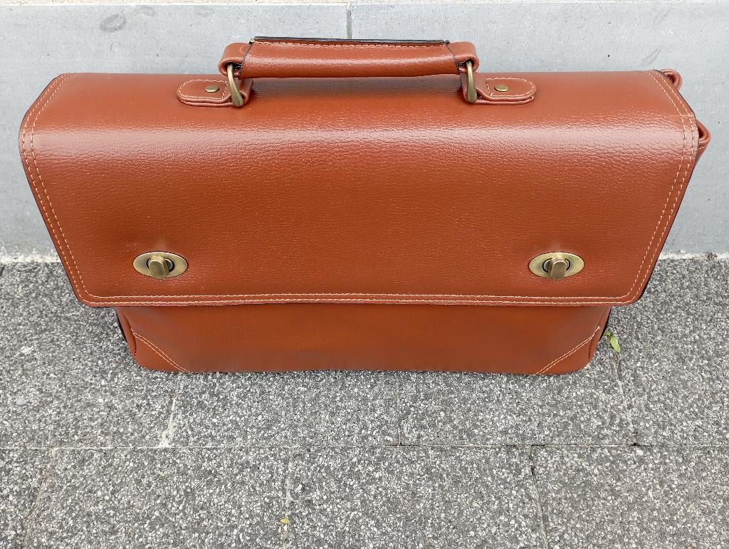 Sac à main NEW en cuir marron, Neuf, Cuir, Brun, Enlèvement