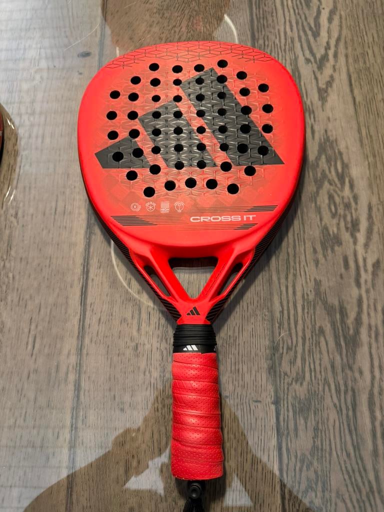 Adidas cross it padelraket oranje, Sports & Fitness, Padel, Utilisé, Enlèvement