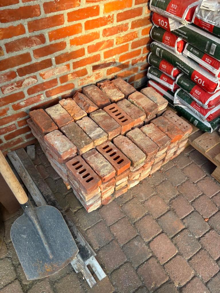 +-90 bakstenen, Enlèvement, Comme neuf, Briques