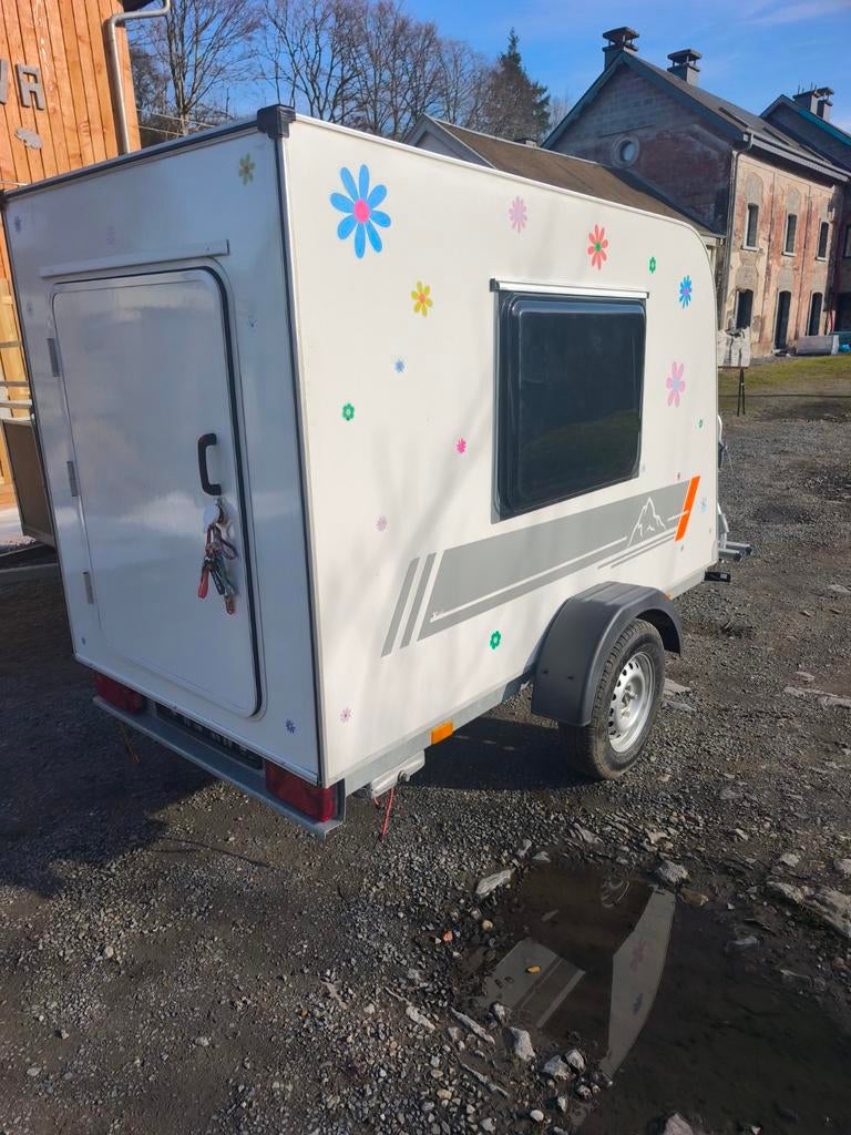 Mini caravane, Enlèvement