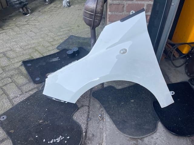 AILE AVANT GAUCHE 268A Fiat 500 (312) (01-2007/12-2012), Autos : Pièces & Accessoires, Carrosserie & Tôlerie, Garde-boue, Fiat